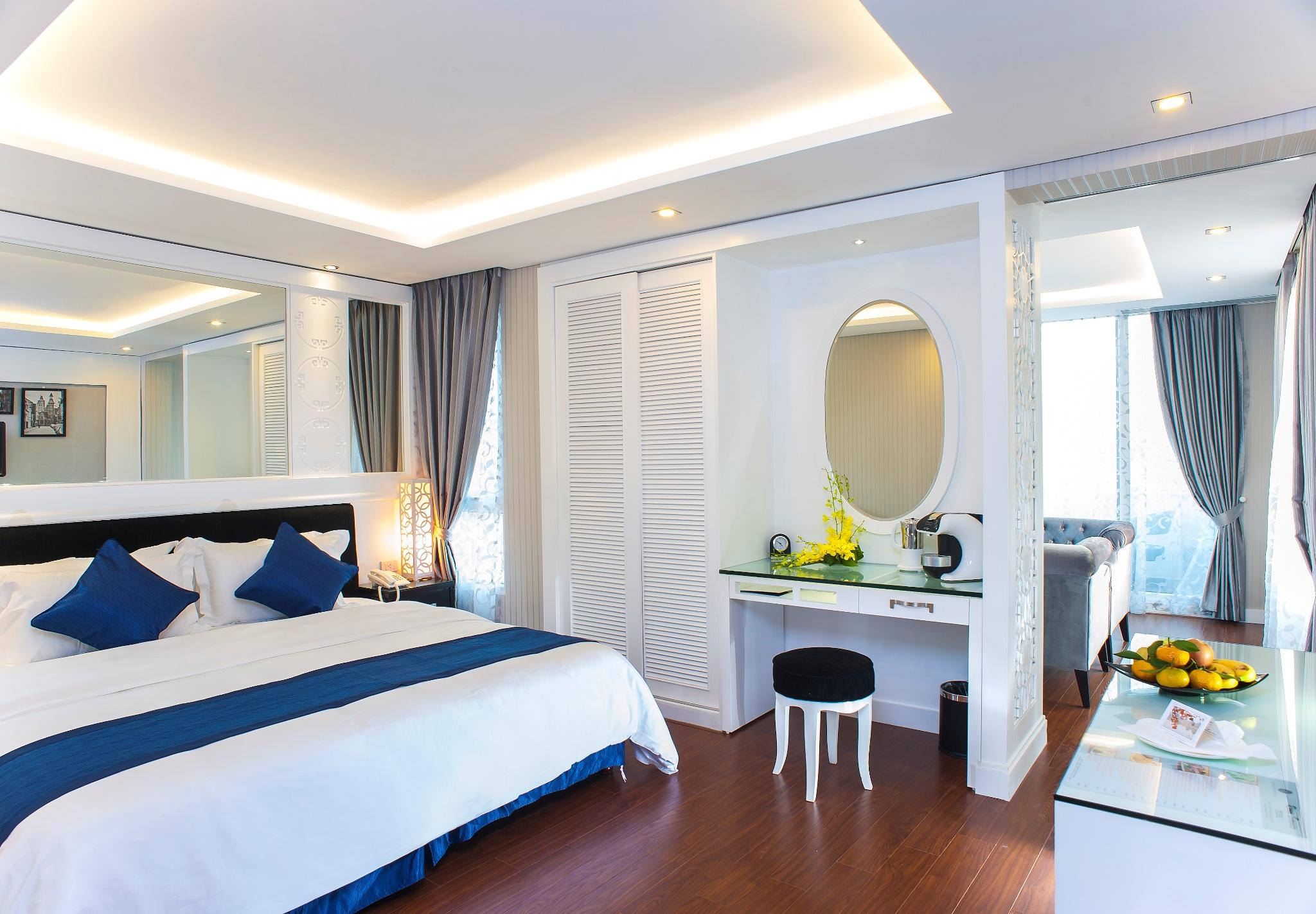 Minerva Church Hotel Hanoi Eksteriør billede
